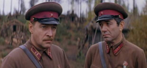 Вячеслав Тихонов. Майор, позже полковник И.П. Млынский. "Фронт без флангов", "Фронт без линии фронта", "Фронт в тылу врага". СССР, кино, офицеры