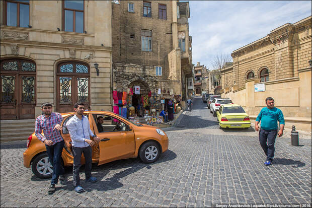 Как меняется Баку