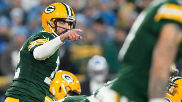 Future New York Jets QB Aaron Rodgers