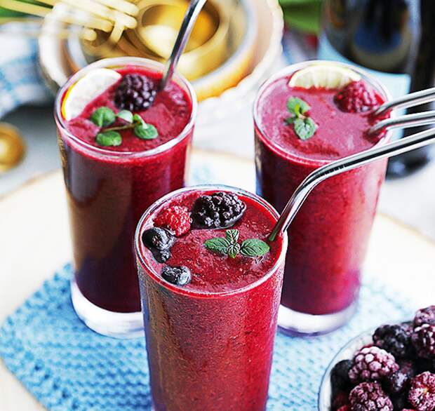 Несколько рецептов полезных смузи Несколько рецептов полезных смузи