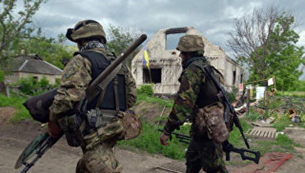 Украинские военнослужащие на позициях в районе Донецка Украинские военнослужащие на позициях в районе Донецка