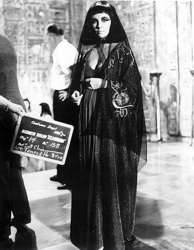 Элизабет Тейлор (Elizabeth Taylor) на съемках фильма «Клеопатра» (Cleopatra) (1963), фото 26