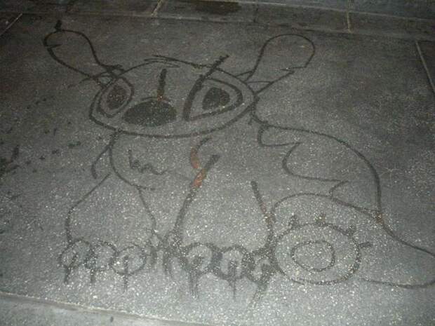 рисунок Стича из Диснейленда