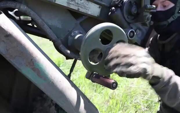 Наши войска полностью освободили Верхнекаменское, что в 4 км от Северска