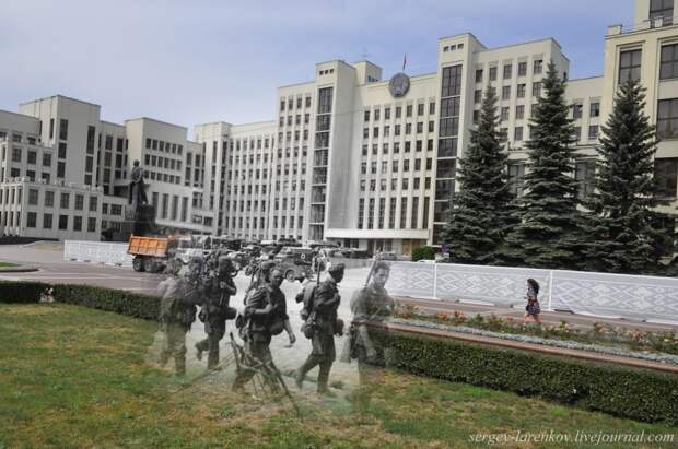 03.Минск 1941-2013 Немецкая пехота проходит по площади НезависимостиSL 03.Минск 1941-2013 Немецкая пехота проходит по площади НезависимостиSL