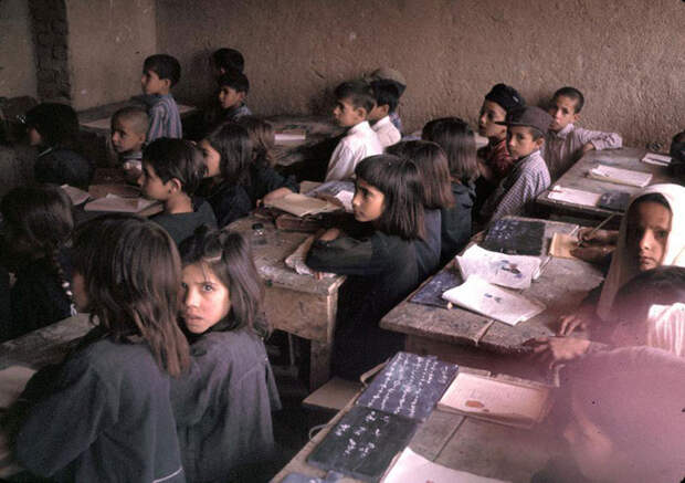4. Школа совместного обучения афганистан, ретро, фотография