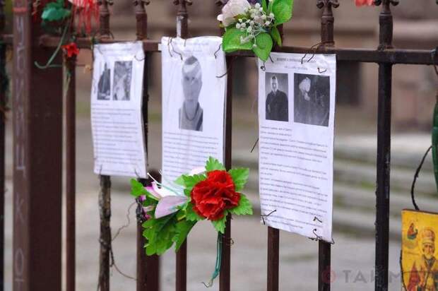 Одесситы восстановили повреждённый бандеровцами мемориал на Куликовом поле
