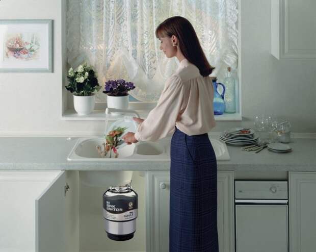 Измельчитель существенно упрощает утилизацию кухонных отходов.