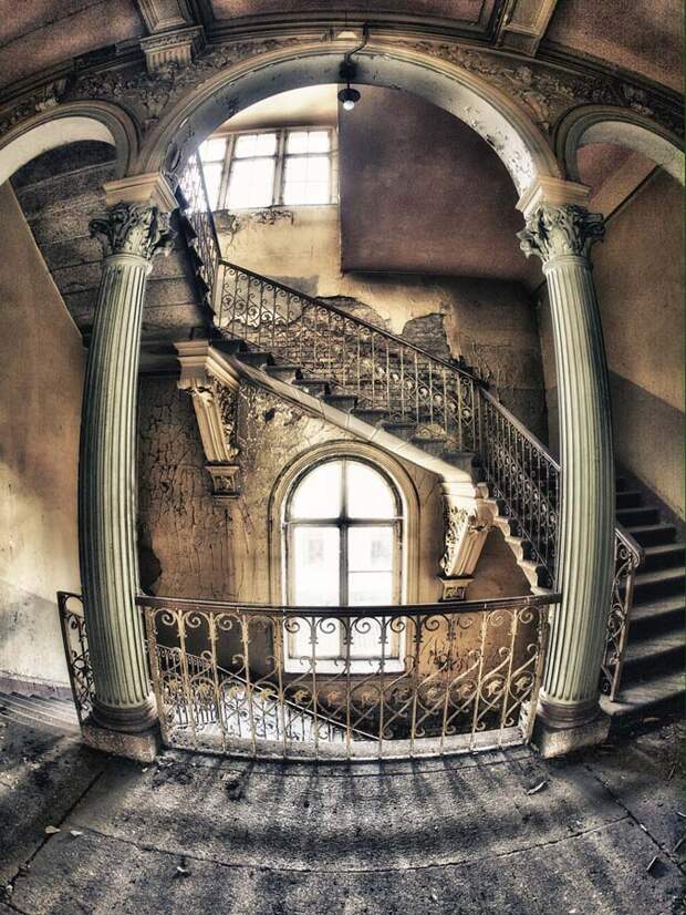 spiralnielestnici 30 Головокружительная красота спиральных лестниц