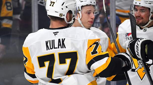 Кулак перешел в «Колорадо» из «Питтсбурга» на правах обмена