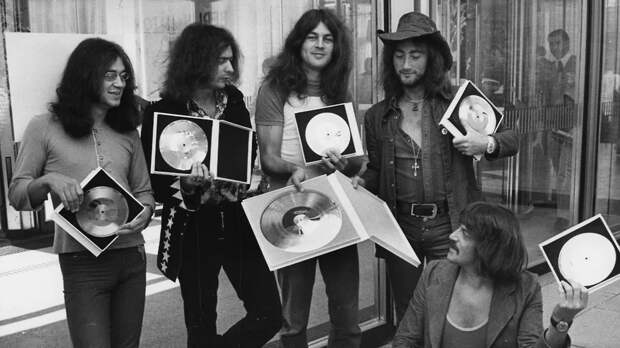 Smoke on the water, как родился самый известный хит группы Deep Purple и при чем тут СССР