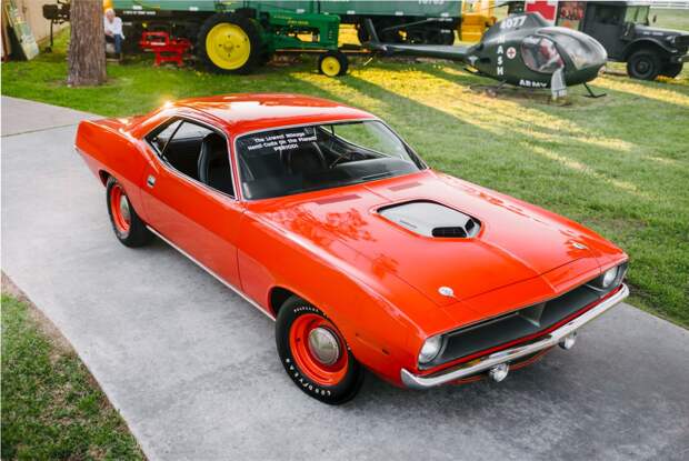 Plymouth HEMI Cuda 1970 на одометре которого всего 81 миля Barracuda, Cuda, hemi, plymouth, авто, аукцион