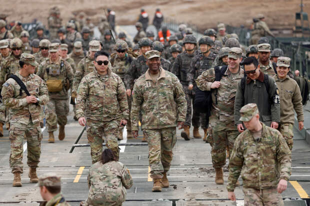 В США сообщили о возможной отправке дополнительных сил на Ближний Восток