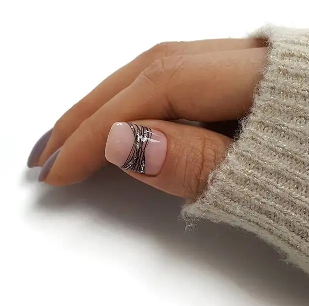 Маникюр паутинка фото 8