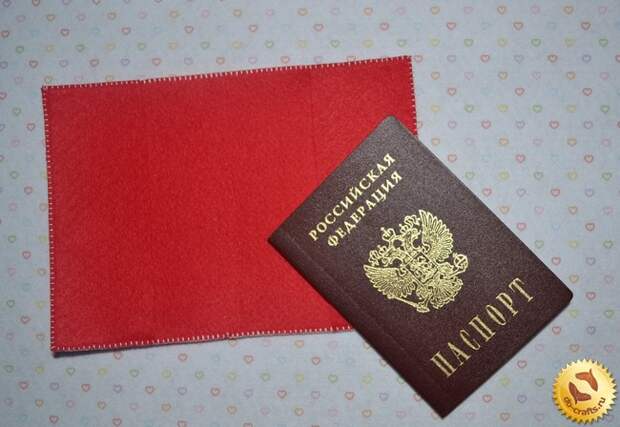 Oblozhku-na-pasport-svoimi-rukami 13
