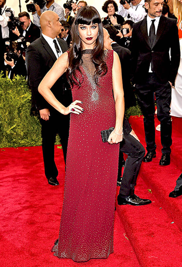 1430790230_adriana-lima-560_640
