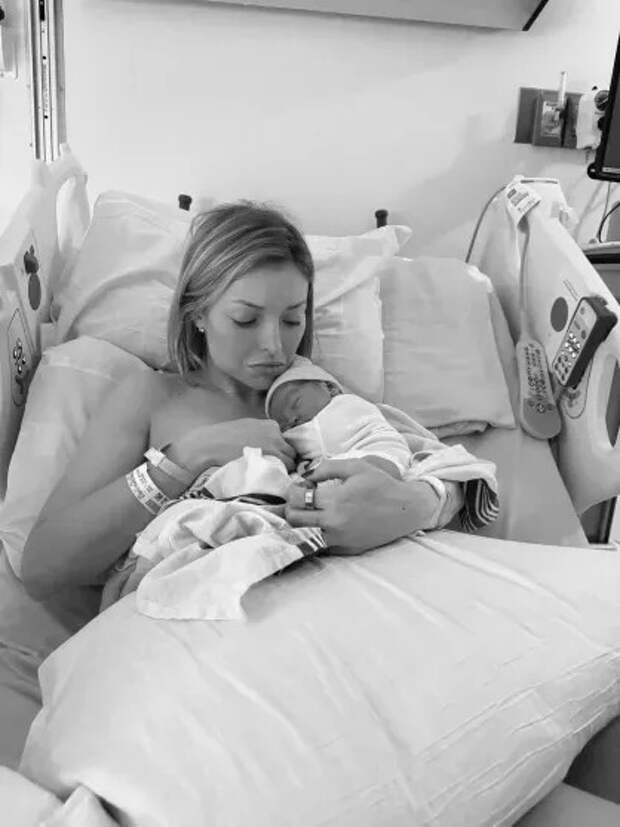 Франческа Иствуд с сыном