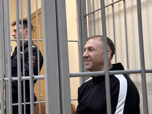 Эйрих из Ленинского района Тулы осужден на 8 лет за мошенничество и вымогательство