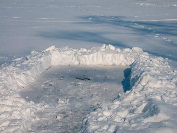 Когда и где можно будет окунуться в прорубь?: Тюмень готовится к крещенским купаниям