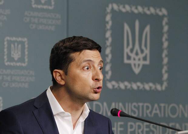Зе-чиновники продолжают действовать в рамках логики «нам все должны». Став инструментом Америки и Великобритании...
