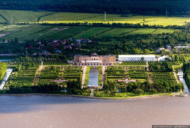 Константиновский дворец. Морская резиденция президента РФ.