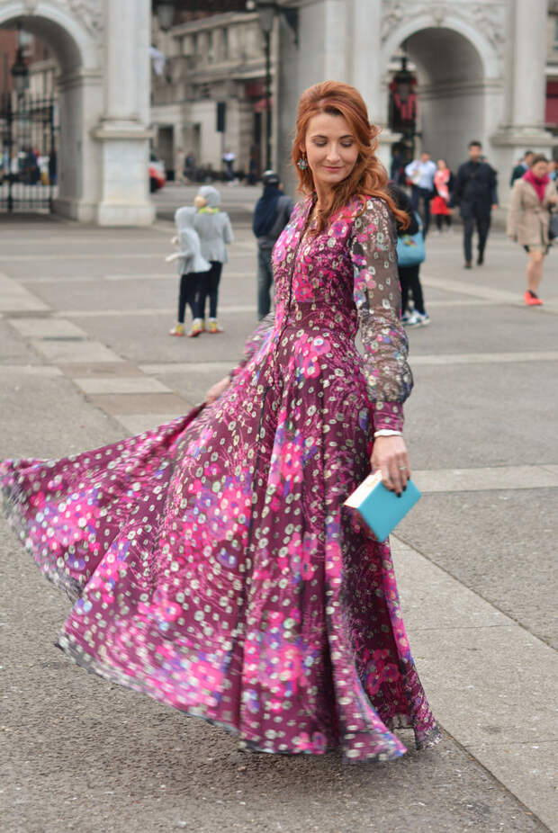 Vintage 1970s full-length patterned dress