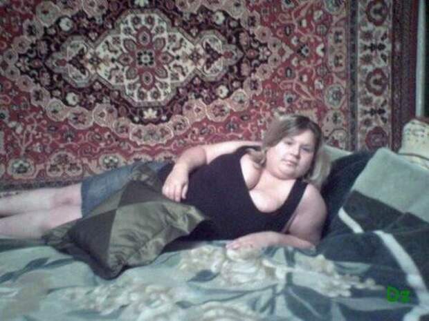 Принцессы социальных сетей девушки, ковер, социальная  сеть, треш