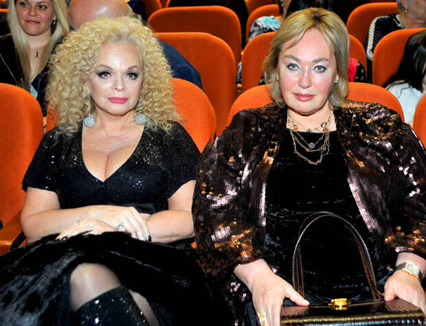 «Я тоже эту недвижимость не получила!»: Лариса Гузеева прокомментировала скандал с виллами на Бали, но забыла про внучку Иву