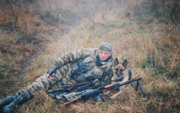 Овчарка Елга: спасала солдат в «горячих» точках, а умерла от рака герои, животные