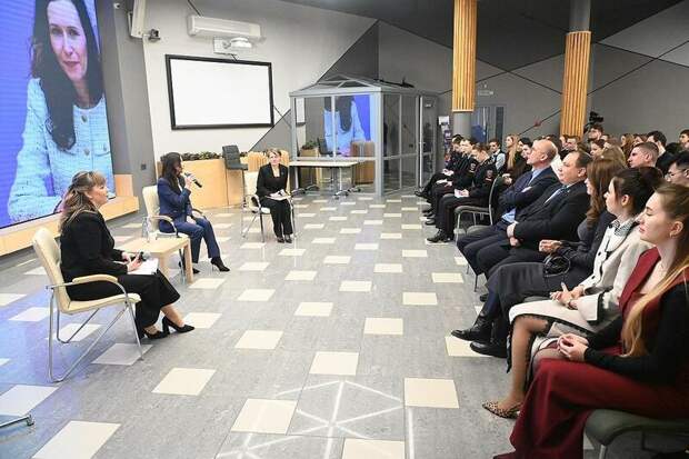 В Барнауле состоялся первый форум для молодежи 