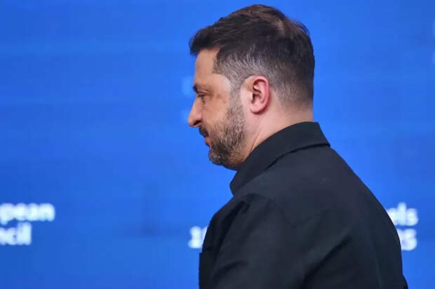 Зеленскому готовят выстрел в спину. Озверелые люди с оружием окружают Киев