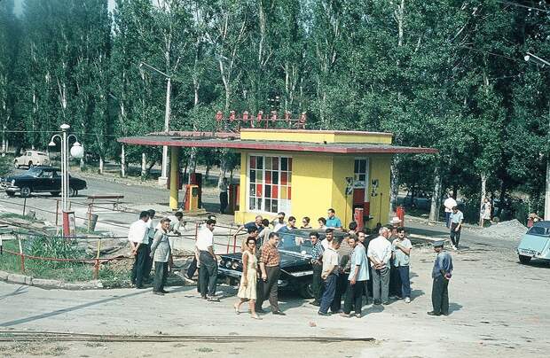 gasstation08 gasstation08 Бензоколонки в СССР история в фотографиях