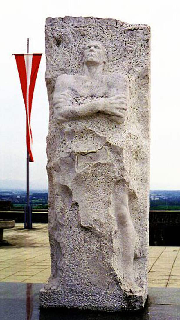 Памятник Генералу Карбышеву