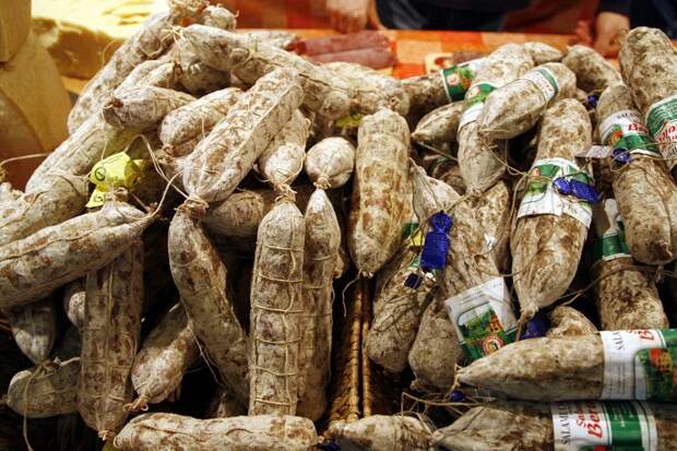 Продукты под запретом: что исчезнет с российских прилавков? Продукты под запретом: что исчезнет с российских прилавков? продукты, санкции запада