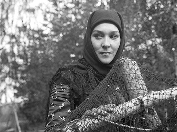 Кадр из фильма «Тени исчезают в полдень» (1970)