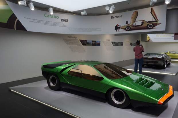 Обновленный музей Alfa Romeo Обновленный музей Alfa Romeo alfa romeo, автомузей, италия, музей