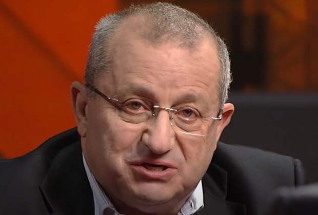 «Россия сделает все что угодно». Кедми указал на ошибки Азербайджана в отношениях с Москвой