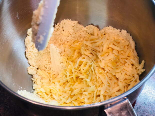 Мясной пирог с тыквой – сытное совершенство