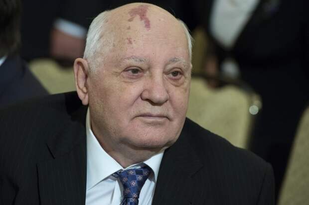 Михаила Горбачёва парализовало Михаила Горбачёва парализовало