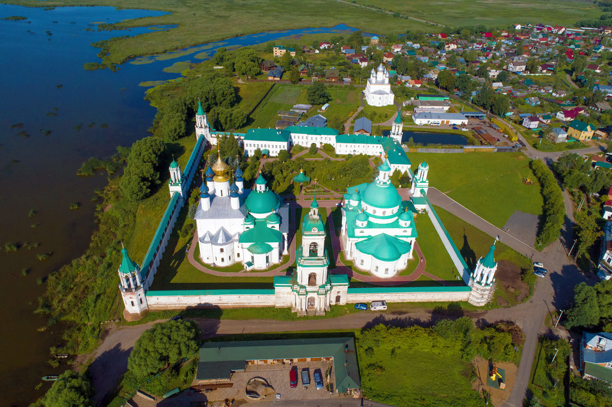 Русские церкви: невероятные виды сверху