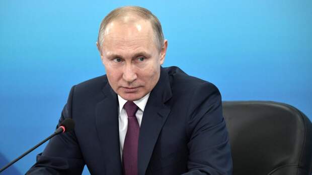 Путин снова переиграл демократических оппонентов