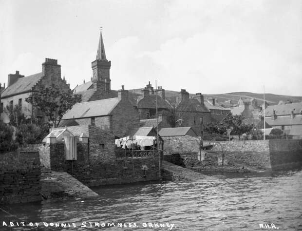 Private slipways on the Stromness foreshore, Orkney, photographed by Robert H. Robertson c. 1910.