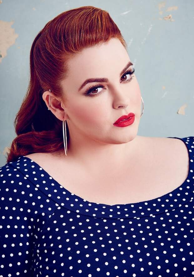 Коллекция plus-size с Тесс Холидей