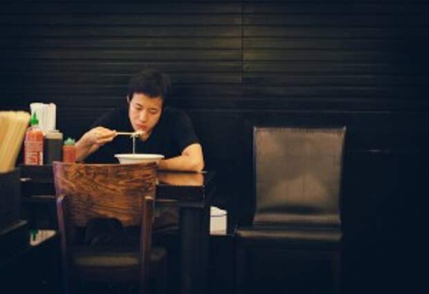 8 Possible Causes Why You Can’t Change Your Status From “Single” to “In a Relationship”