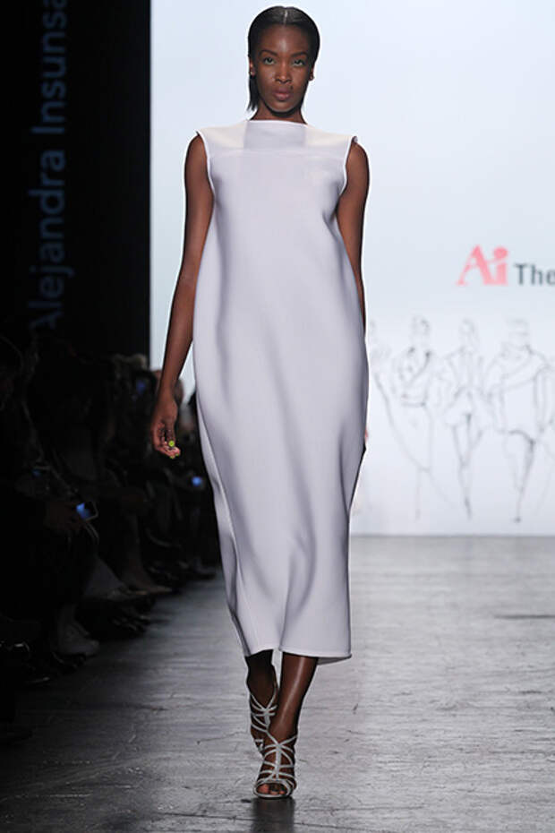 ai-fall-2016-look-61-Alejandra-Insunsa