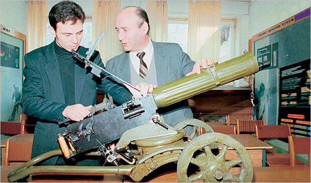 Пулемет «Максим» Пулемет «Максим»