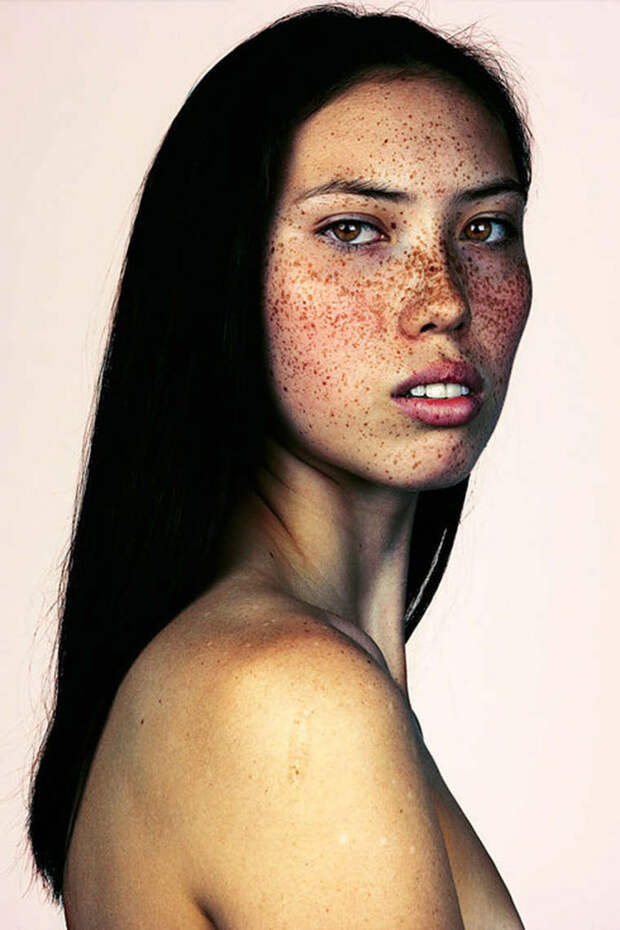 freckles-portrait-photography-brock-elbank-128__700