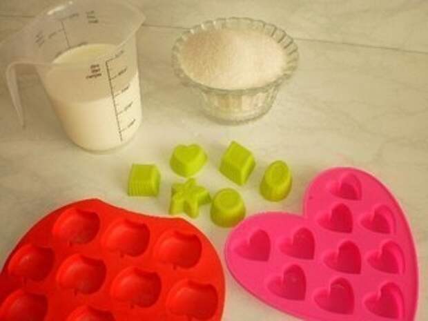 Фото к рецепту: Молочные конфетки для деток