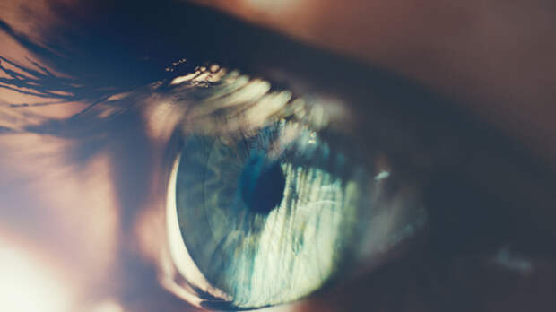 Офтальмолог Казанцев перечислил признаки скорой слепоты
