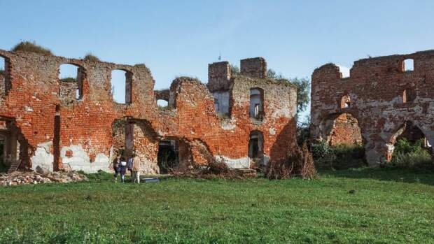 Руины замка Бранденбург.